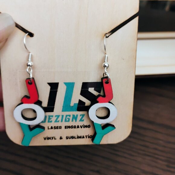 JOY Dangle Earrings - Picture 3 of 5